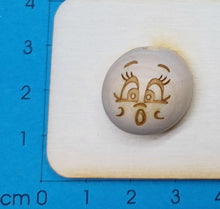 Lade das Bild in den Galerie-Viewer, 5er Set, Holzkugeln mit Gesicht (20mm)