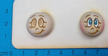 Lade das Bild in den Galerie-Viewer, 5er Set, Holzkugeln mit Gesicht (20mm)