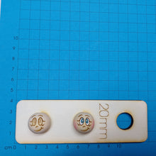 Lade das Bild in den Galerie-Viewer, 5er Set, Holzkugeln mit Gesicht (20mm)