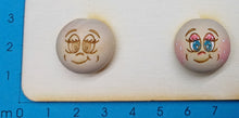 Lade das Bild in den Galerie-Viewer, 5er Set, Holzkugeln mit Gesicht (20mm)