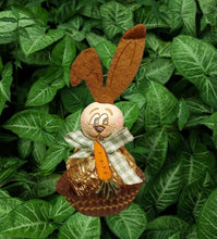 Lade das Bild in den Galerie-Viewer, 5er Set, Holzkugeln - Tiere und Fantasie (20mm)