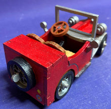 Lade das Bild in den Galerie-Viewer, Auto (Oldtimer) für Puppenhaus