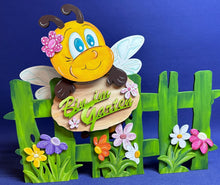 Lade das Bild in den Galerie-Viewer, Biene für Zaun