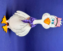 Lade das Bild in den Galerie-Viewer, Gänse zum Stellen