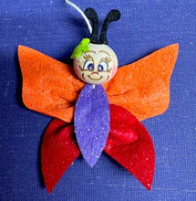 Lade das Bild in den Galerie-Viewer, Schmetterlinge aus Filz (6er Set)