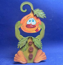 Lade das Bild in den Galerie-Viewer, Kürbisfigur zum Stellen