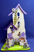 Lade das Bild in den Galerie-Viewer, Vogelhaus zum Stellen und Dekorieren