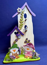 Lade das Bild in den Galerie-Viewer, Vogelhaus zum Stellen und Dekorieren