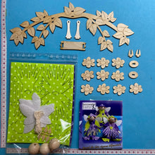 Lade das Bild in den Galerie-Viewer, Komplettset: Blätterbogen ca. 29cm mit Sommerelfe auf Schaukel