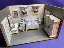Lade das Bild in den Galerie-Viewer, Komplettset "Schlafzimmer" für Puppenhaus