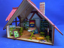 Lade das Bild in den Galerie-Viewer, Komplettset "Bastelzimmer" für Puppenhaus