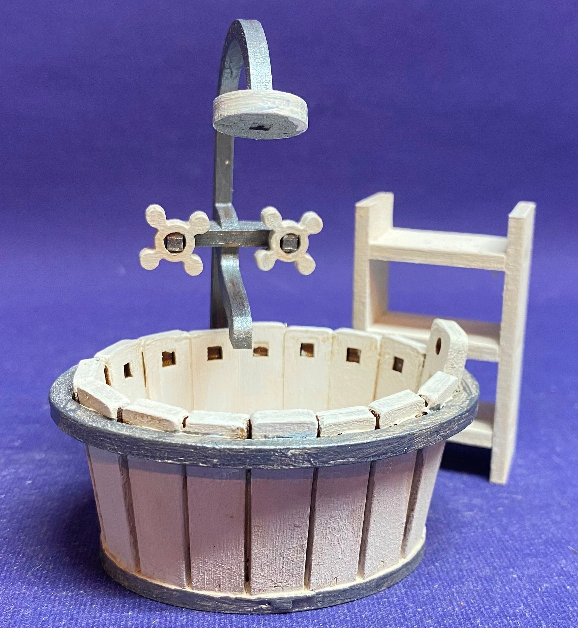 Mini-Blumentopf Aus Holz Für Puppenhäuser – 1:12, Detailgetreu & Dekorativ