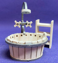 Lade das Bild in den Galerie-Viewer, Badewanne und Regal für Puppenhaus