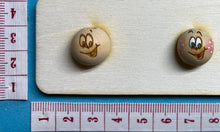 Lade das Bild in den Galerie-Viewer, 6er Set, Holzkugeln mit Gesicht (15mm)