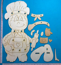 Lade das Bild in den Galerie-Viewer, Lebkuchenmännchen mit Kochmütze und Nudelholz
