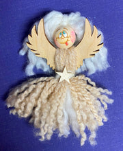 Lade das Bild in den Galerie-Viewer, 5er Set, Holzkugeln mit Gesicht (20mm)