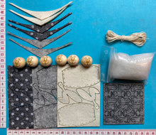 Lade das Bild in den Galerie-Viewer, Hasen zum Fädeln aus Filz, 6er Set