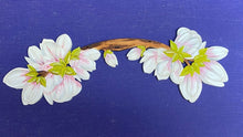 Lade das Bild in den Galerie-Viewer, Magnolienzweig aus Holz
