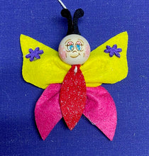 Lade das Bild in den Galerie-Viewer, Schmetterlinge aus Filz (6er Set)