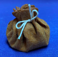 Lade das Bild in den Galerie-Viewer, Säckchen zum Nähen, Filz, Geldsack