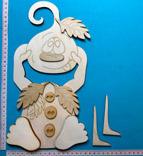 Lade das Bild in den Galerie-Viewer, Kürbisfigur zum Stellen