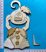 Lade das Bild in den Galerie-Viewer, Kürbisfigur zum Stellen