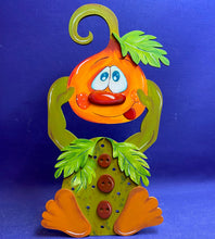 Lade das Bild in den Galerie-Viewer, Kürbisfigur zum Stellen