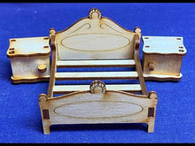 Laden und Abspielen von Videos im Galerie-Viewer, Doppelbett mit Nachtschränke für Puppenhaus