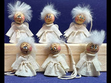 Laden und Abspielen von Videos im Galerie-Viewer, Mini-Engel aus Filz (verschiedene Farben)