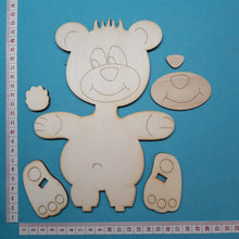 Lade das Bild in den Galerie-Viewer, Teddy als Standfigur aus Holz