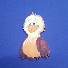 Lade das Bild in den Galerie-Viewer, Vogel aus Holz, nach vorne schauend