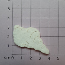 Lade das Bild in den Galerie-Viewer, Muschel, Filz
