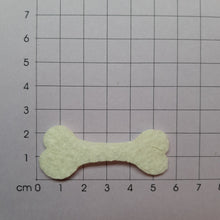 Lade das Bild in den Galerie-Viewer, Knochen, Filz