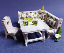 Lade das Bild in den Galerie-Viewer, Komplettset "Esszimmer" für Puppenhaus