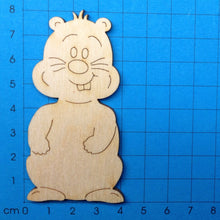 Lade das Bild in den Galerie-Viewer, Hamster aus Holz