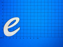 Lade das Bild in den Galerie-Viewer, Buchstaben in Schreibschrift 10cm aus Holz