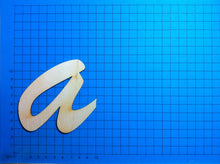 Lade das Bild in den Galerie-Viewer, Buchstaben in Schreibschrift 15cm aus Holz