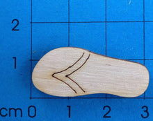 Lade das Bild in den Galerie-Viewer, Flip Flop aus Holz