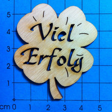 Lade das Bild in den Galerie-Viewer, 5cm
Viel Erfolg Kleeblatt mit Schriftzug zum Geburtstag, Anhänger für Geschenke, Holzideen , Holzkunst, Schild für alle Anlässe, Kleeblatt mit Schriftzug, Basteln mit Holz, Basteln mit Holz, Holzteile, Basteln mit Holz für Kinder, Schrifttafeln, Schild zum Basteln, Holzteile, Kleeblatt mit Schriftzug zum Geburtstag, Basteln mit Holz für Kinder, Anhänger für Geschenke, Basteln mit Holz, Schild für alle Anlässe, Kleeblatt mit Schriftzug, Basteln mit Holz, Schild zum Basteln, Schrifttafeln, Holzideen , Holzk