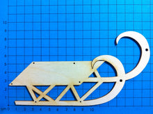 Lade das Bild in den Galerie-Viewer, Schlitten aus Holz basteln mit Holz, Schlitten aus Holz basteln, Schlitten basteln Weihnachten, basteln mit Kindern im Winter, Weihnachtsbasteln, Weihnachtsdeko gestalten, Weihnachtsdekoration, Winterdeko selbst gestalten, Geschenkidee für Weihnachten, Bastelidee Winter, Deko mit Schlitten aus Holz gestalten, Schlitten malen, Weihnachtsdeko gestalten, basteln mit Holz, Deko mit Schlitten aus Holz gestalten, Schlitten malen, Bastelidee Winter, basteln mit Kindern im Winter, Winterdeko selbst gestalten, Wei