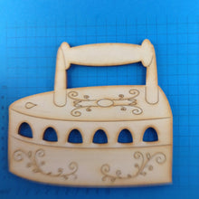 Lade das Bild in den Galerie-Viewer, Bügeleisen nostalgisch aus Holz Nähstube diy mit Zubehör, Türschilder basteln, Basteln mit Holz, Nähstube Basteln, #Nähmaschinengarnspule zum Basteln, Holzteile bemalen, Basteln mit Kindern, Ideen aus Holz für Kinderzimmer, Holzteilchen zum Anmalen, Schneiderwerkstatt zum Bemalen, Nähstube diy mit Zubehör, Basteln mit Holz, Nähstube Basteln, Basteln mit Kindern, Holzteilchen zum Anmalen, Schneiderwerkstatt zum Bemalen, Ideen aus Holz für Kinderzimmer, Holzteile bemalen, #Nähmaschinengarnspule zum Basteln,