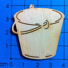 Lade das Bild in den Galerie-Viewer, Basteln mit Kindern, Besen zum Basteln, Basteln mit Kindern, Basteln mit Kindern einfach, Dekoidee , Besen aus Holz, Hexenbesen bemalen, Geschenke selbst gestalten, Bastelideen aus Holz, PUH 7804