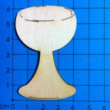 Lade das Bild in den Galerie-Viewer, Weinkelch aus Holz