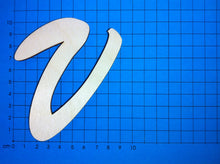 Lade das Bild in den Galerie-Viewer, Buchstaben in Schreibschrift 10cm aus Holz