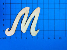 Lade das Bild in den Galerie-Viewer, Buchstaben in Schreibschrift 5cm aus Holz