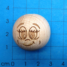 Lade das Bild in den Galerie-Viewer, Holzkugeln mit Gesicht (25mm)