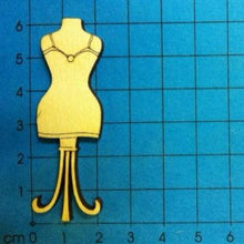 Lade das Bild in den Galerie-Viewer, Schneiderpuppe "Kleid" aus Holz
