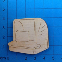 Lade das Bild in den Galerie-Viewer, Strandkorb aus Holz