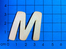 Lade das Bild in den Galerie-Viewer, Buchstaben in 3,3cm aus Holz