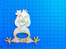 Lade das Bild in den Galerie-Viewer, Serviettenring aus Holz in verschiedenen Formen Tischdekoration selbst basteln, Blumen für Tischdeko, Basteln mit Holz, Holzideen , Holzteile, Basteln mit Holz, Serviettenhalter zum Basteln, Basteln mit Holz für Kinder, Holzkunst, Tischdeko selbst gestalten, Holzteile, Serviettenhalter zum Basteln, Basteln mit Holz für Kinder, Basteln mit Holz, Holzideen , Basteln mit Holz, Tischdeko selbst gestalten, Tischdekoration selbst basteln, Blumen für Tischdeko, Holzkunst, SRH 9310